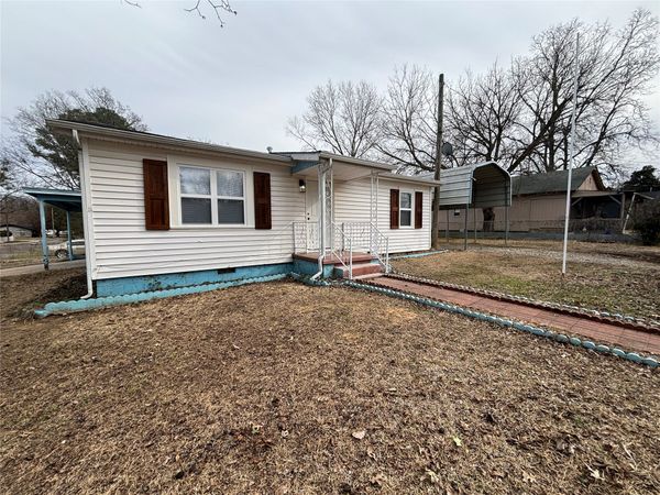 224 N 11th Avenue , Durant, OK 74701