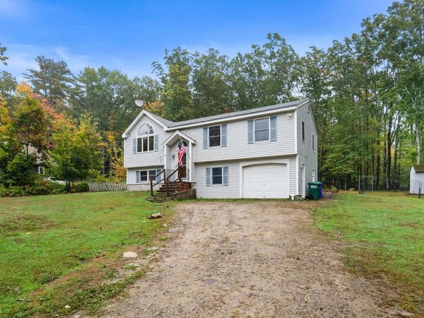 81 Mayfair Way, Waterboro, ME 04061