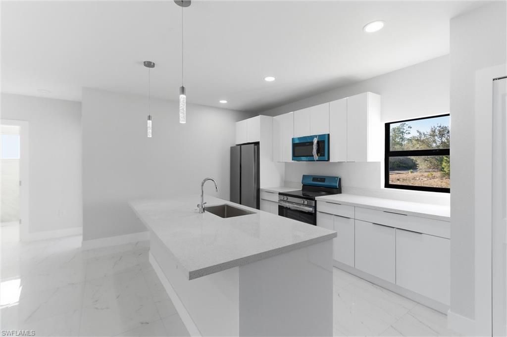 107 E 15th St, Lehigh Acres, FL 33972 Photo