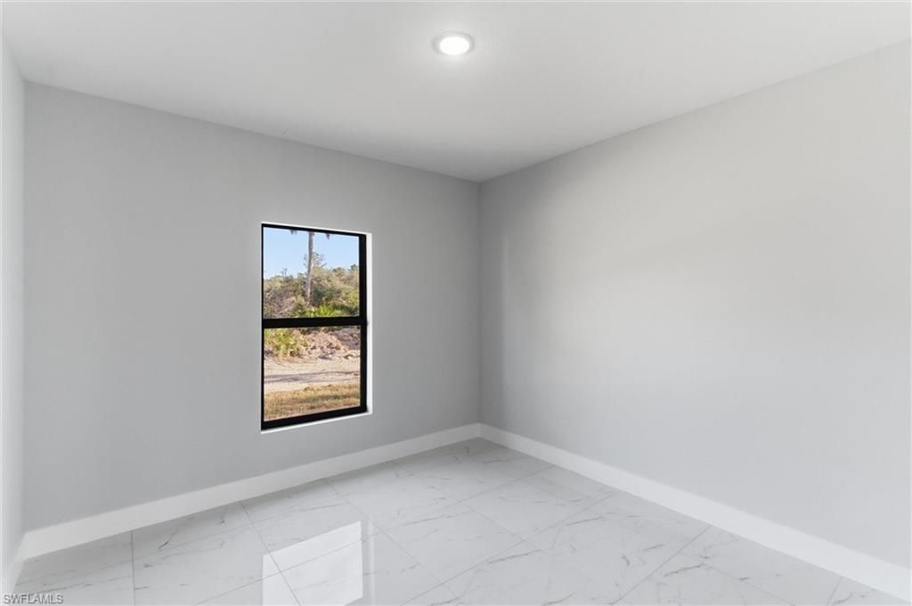 107 E 15th St, Lehigh Acres, FL 33972 Photo