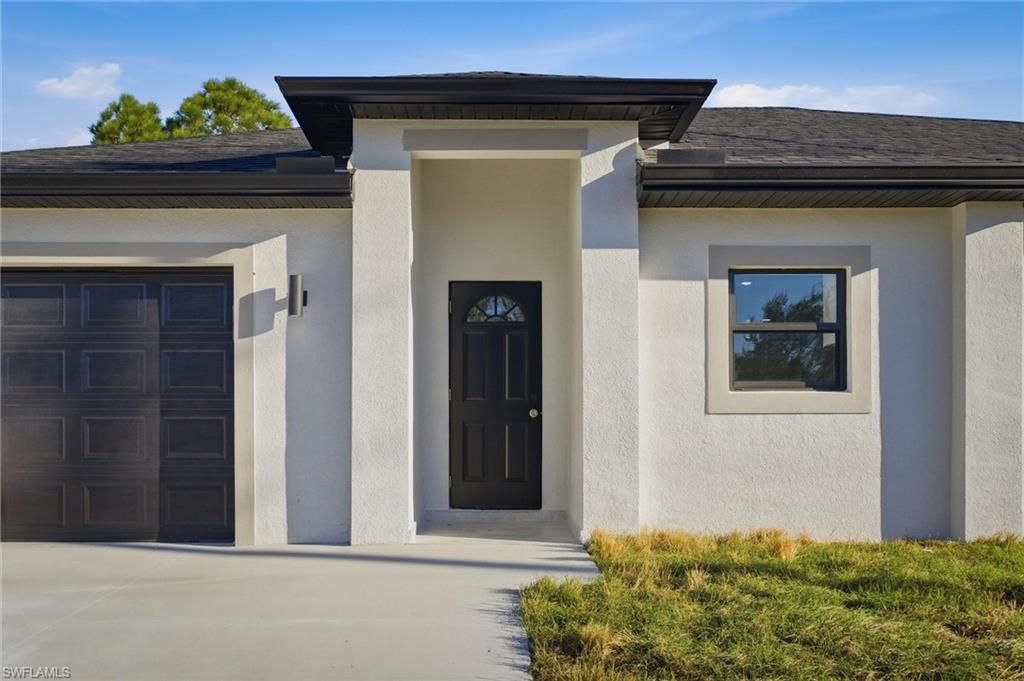 107 E 15th St, Lehigh Acres, FL 33972 Photo