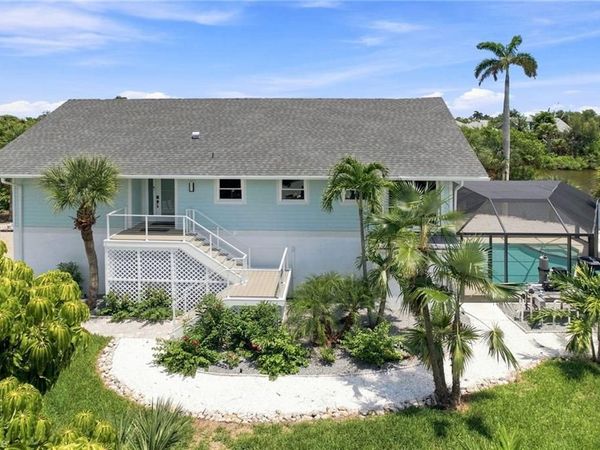 992 Fish Crow RD , SANIBEL, FL 33957