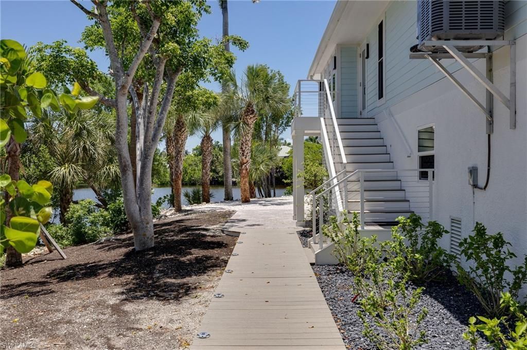 992 Fish Crow Rd , Sanibel, FL 33957 Photo