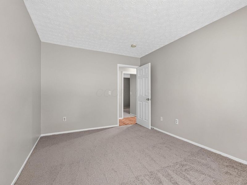 1999 Cory Drive , Hilliard, OH 43026 Photo 24
