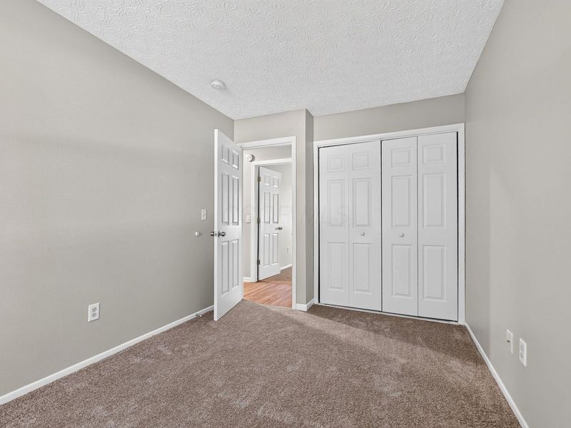 1999 Cory Drive , Hilliard, OH 43026 Photo 33
