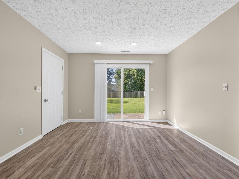 1999 Cory Drive , Hilliard, OH 43026 Photo 8