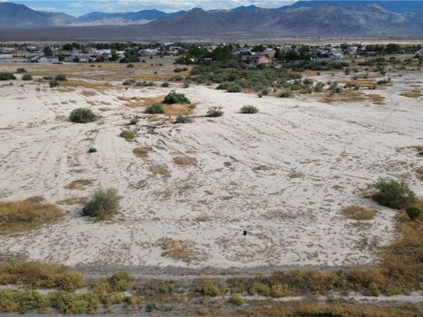 3600 E Falcon Street , Pahrump, NV 89048
