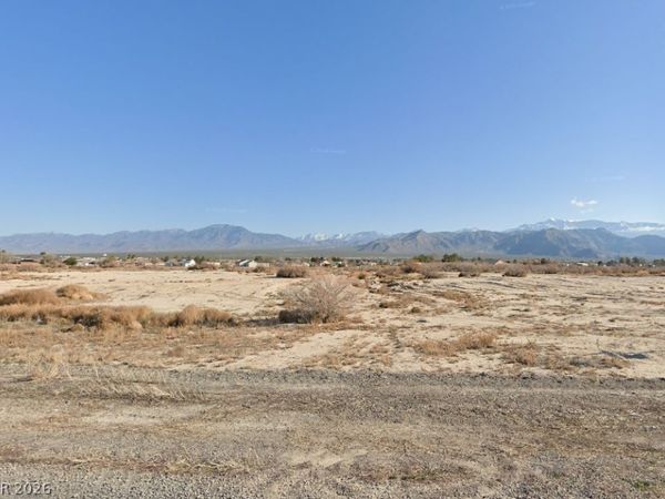 3600 E Falcon Street , Pahrump, NV 89048