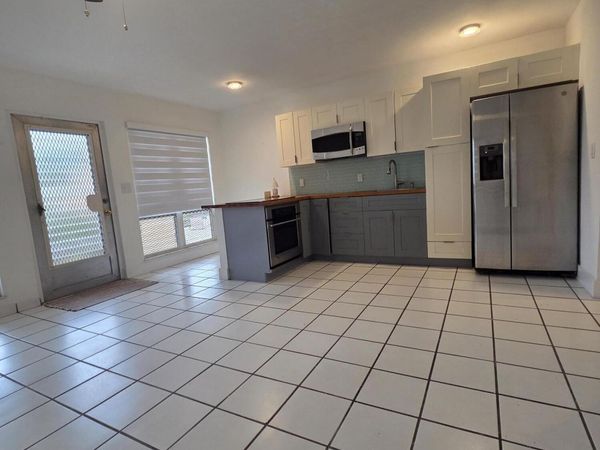 2716 NE 30TH Place, Unit 105C, Fort Lauderdale, FL 33306