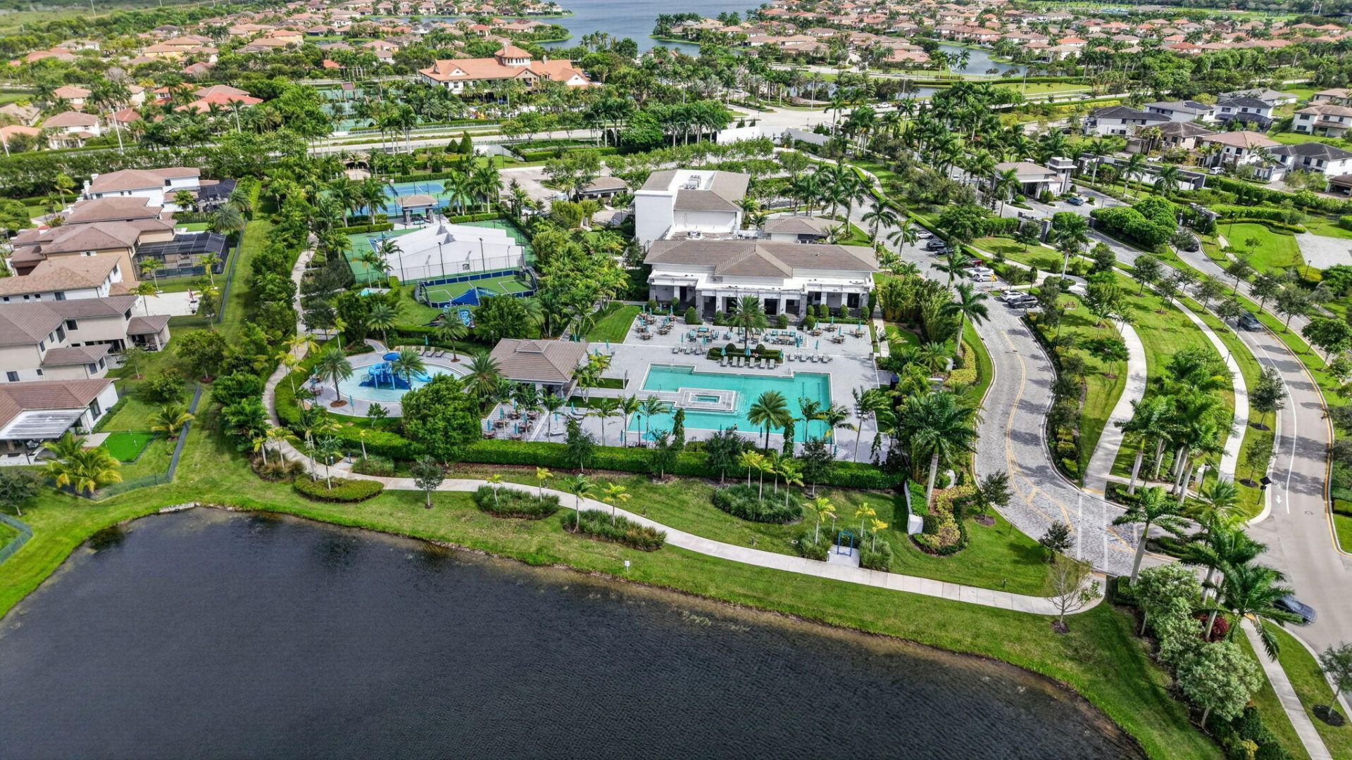 10490 S Lago Vista Circle, Parkland, FL 33076 Photo