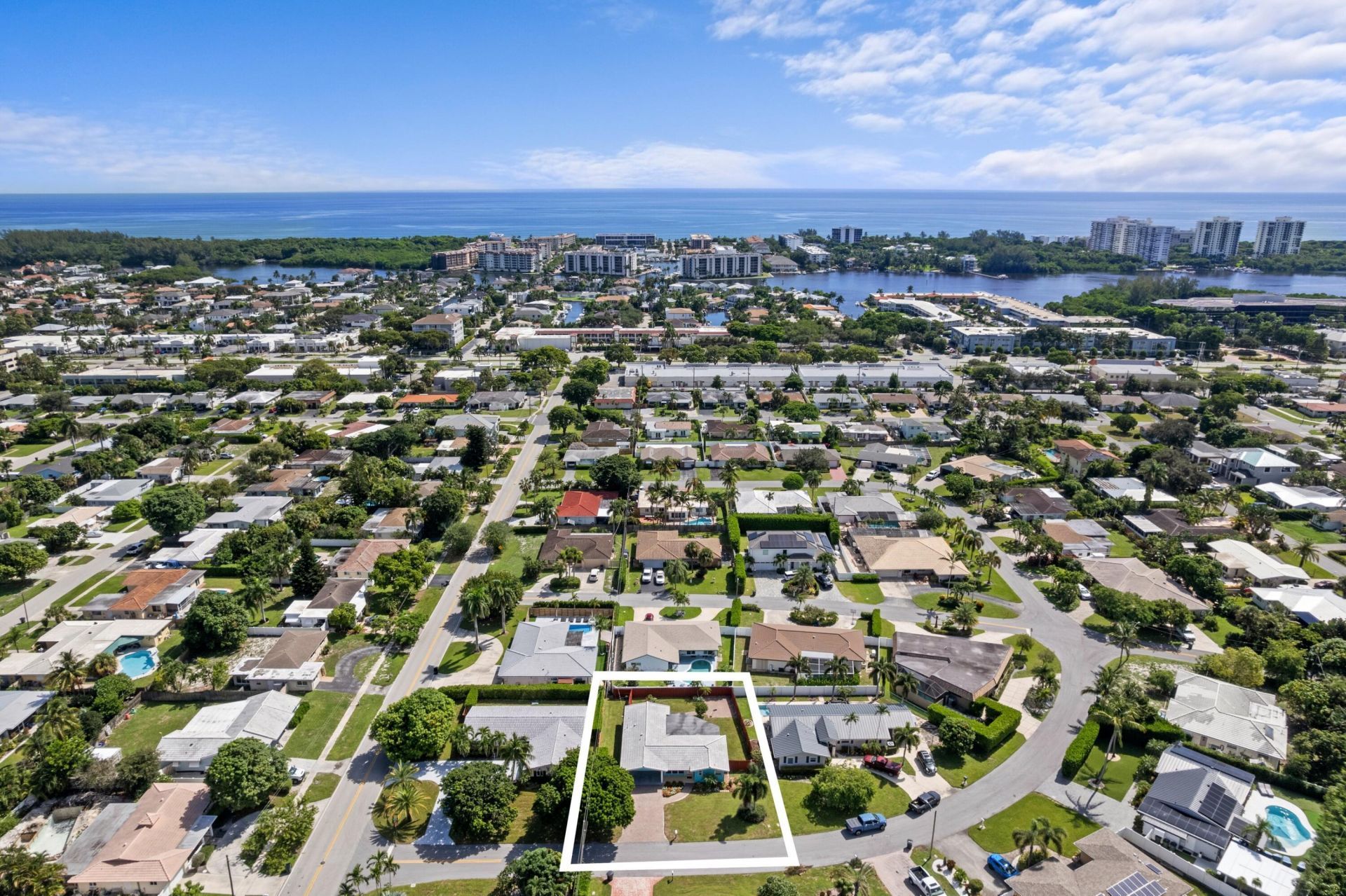 2750 NE 27th Circle, Boca Raton, FL 33431 Photo