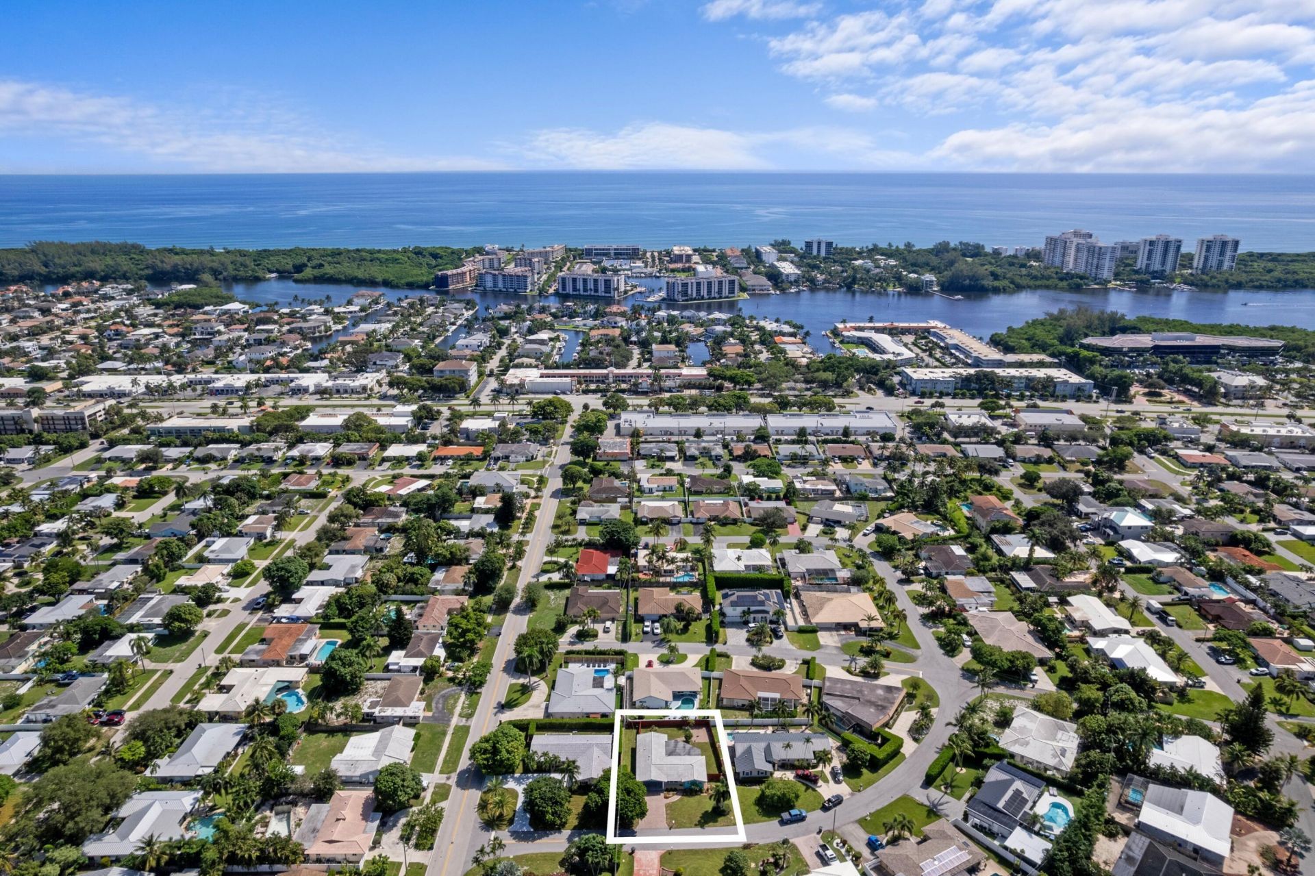 2750 NE 27th Circle, Boca Raton, FL 33431 Photo