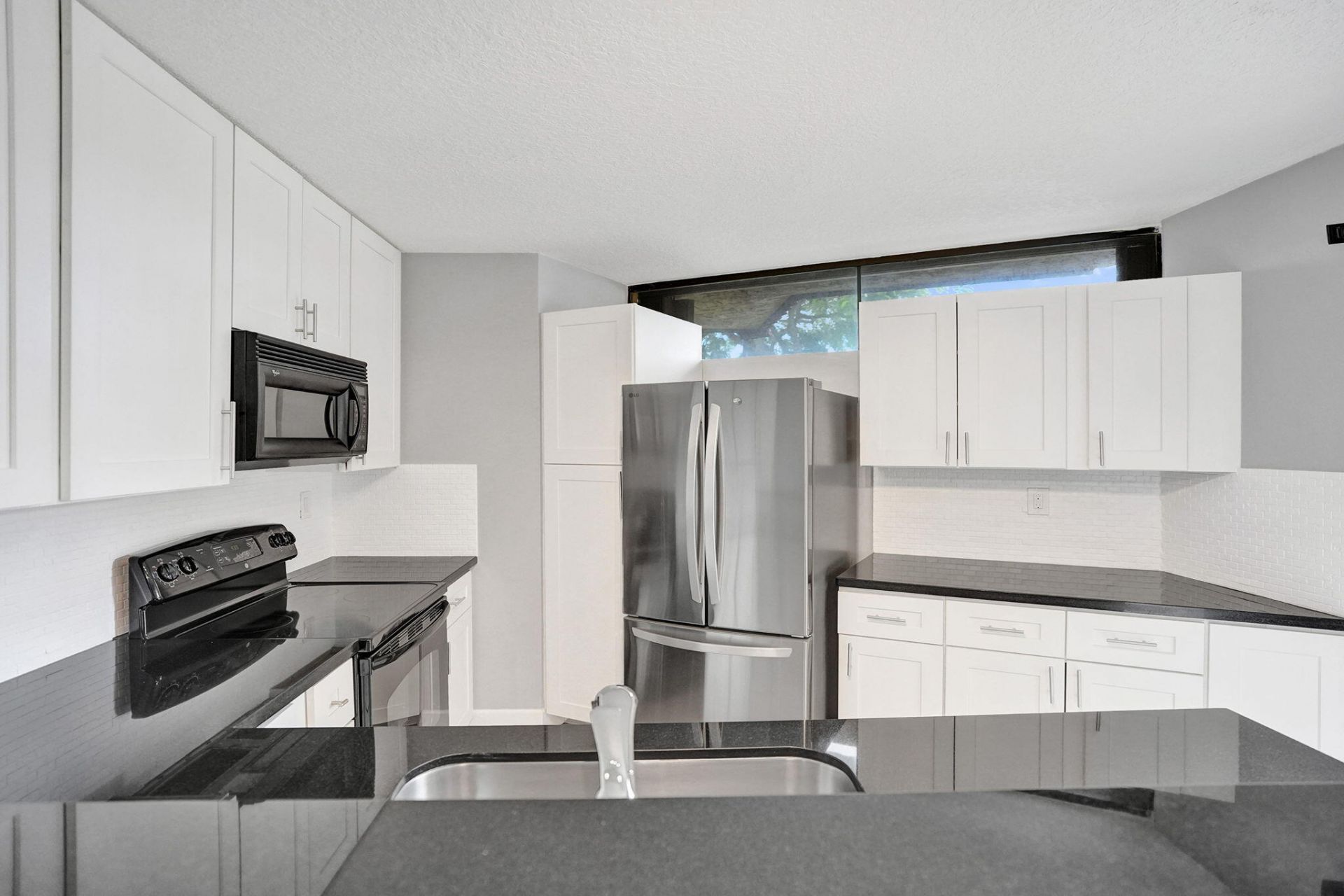 22970 Oxford Place, Unit A, Boca Raton, FL 33433 Photo