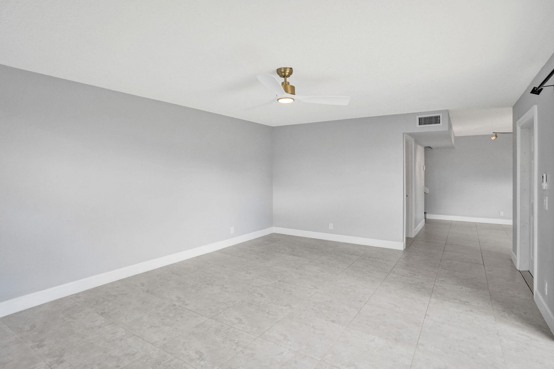 22970 Oxford Place, Unit A, Boca Raton, FL 33433 Photo