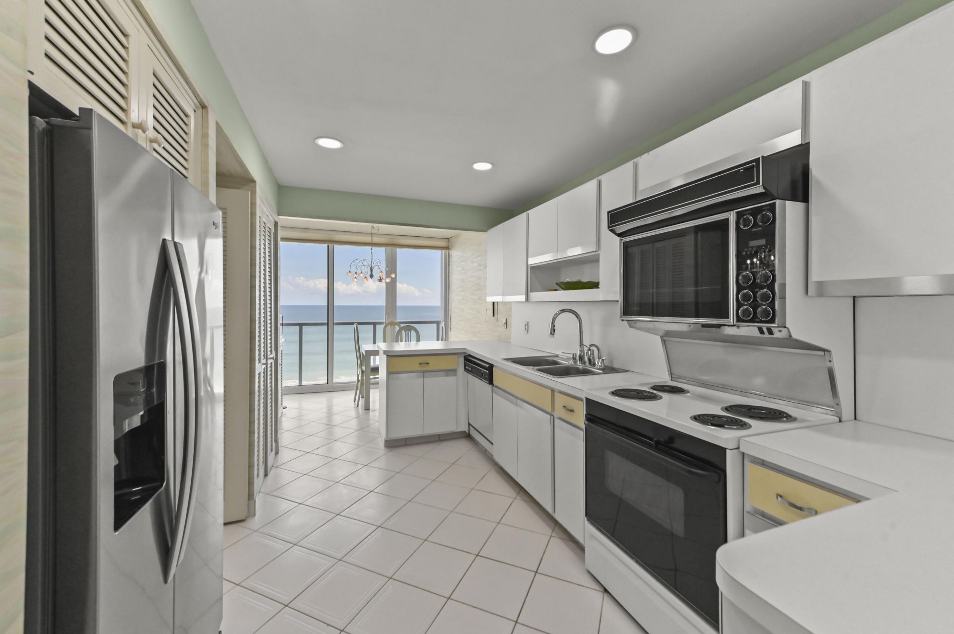 2800 S Ocean Boulevard, Unit 8-G, Boca Raton, FL 33432 Photo