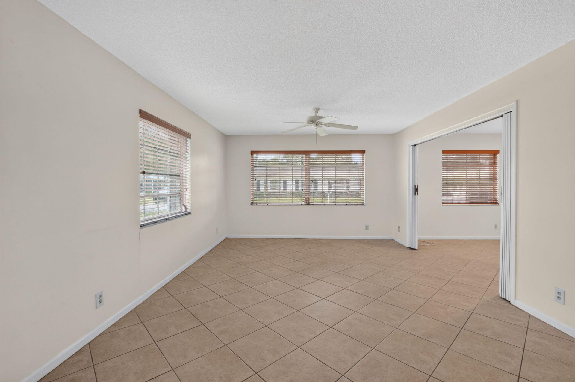 10128 S 44th Drive, Unit 370, Boynton Beach, FL 33436 Photo