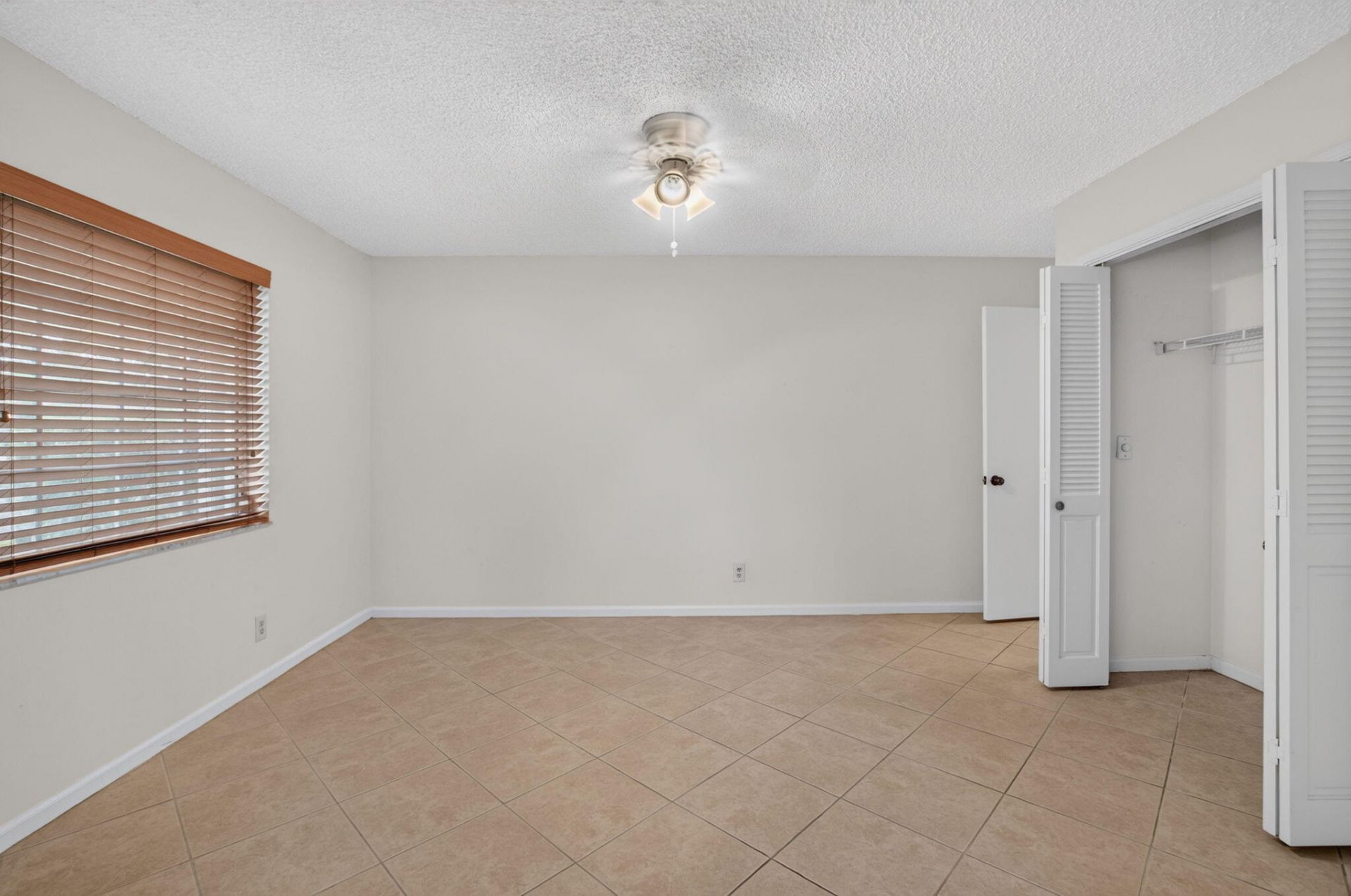 10128 S 44th Drive, Unit 370, Boynton Beach, FL 33436 Photo