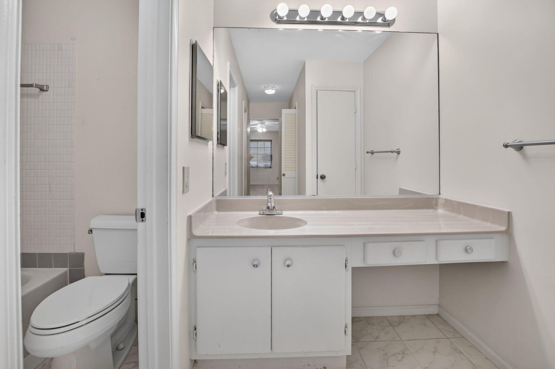 10128 S 44th Drive, Unit 370, Boynton Beach, FL 33436 Photo