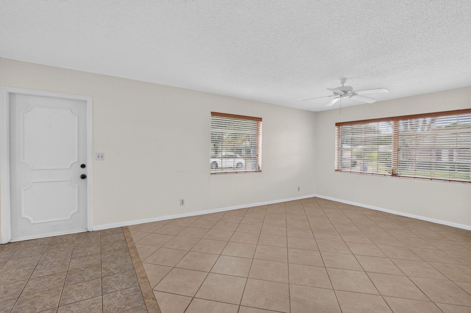 10128 S 44th Drive, Unit 370, Boynton Beach, FL 33436 Photo