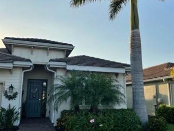 14607 Topsail DR , NAPLES, FL 34114