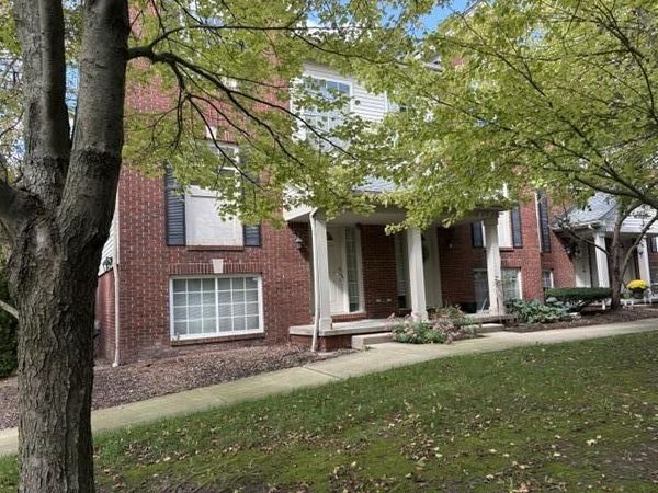 3117 Promenade Circle, Ann Arbor, MI 48108