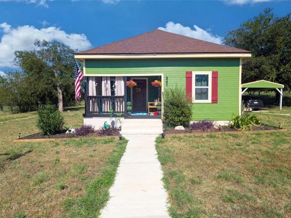 547 E Hill Street, Hamilton, TX 76531