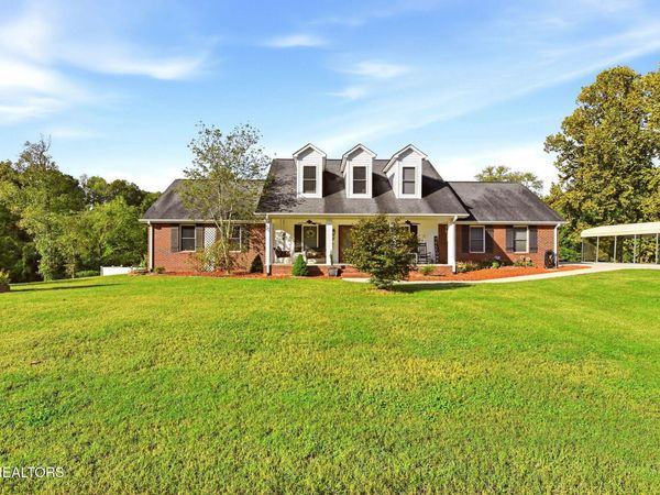 254 Orchard View Rd, Oliver Springs, TN 37840