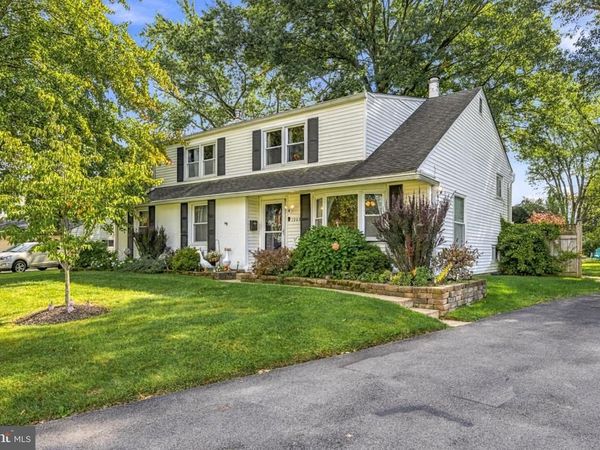 1260 BEVERLY ROAD , WARMINSTER, PA 18974