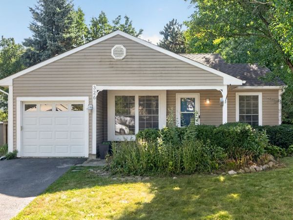 326 Danbury Drive , Naperville, IL 60565