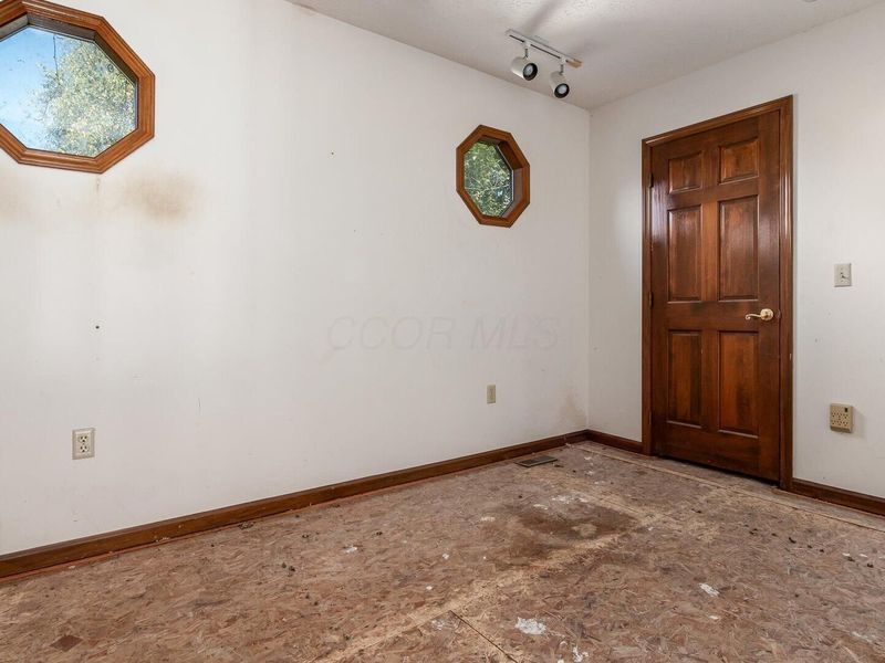 10501 Palmer Drive, Hopewell, OH 43746 Photo 31