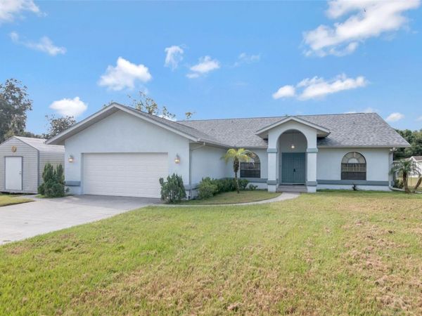 38118 HUFF DRIVE , ZEPHYRHILLS, FL 33542