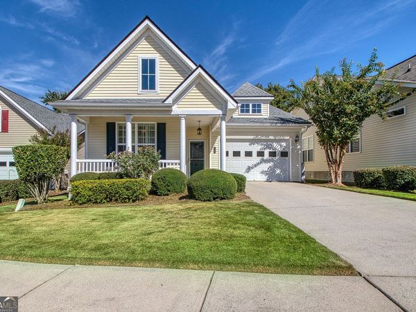13 Hampshire Ln, Newnan, GA 30265