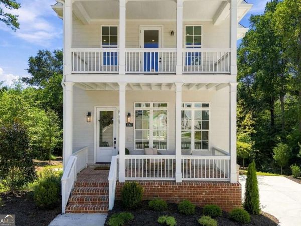 3060 Kara Court, Roswell, GA 30076