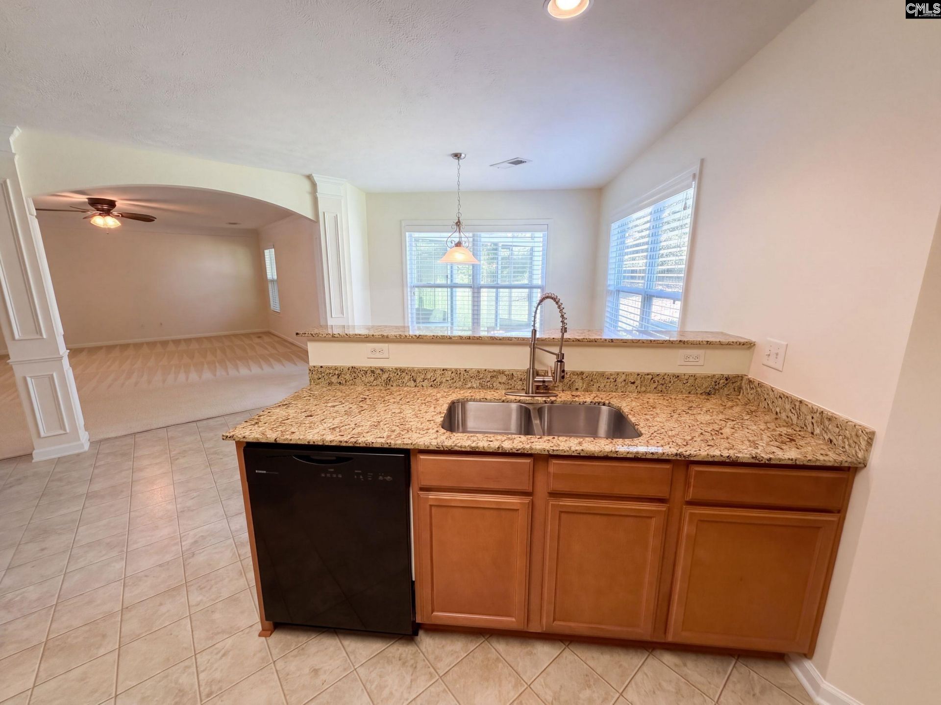 135 Magnolia Tree Road  Photo 16