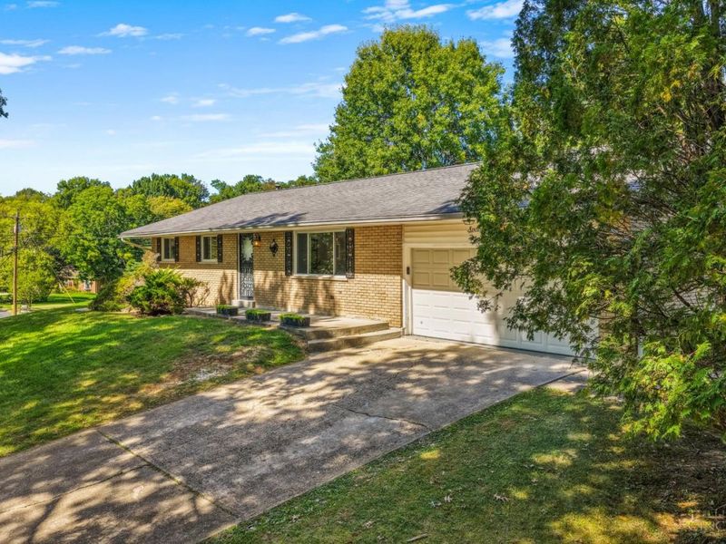 1614 Acreview Drive, Springfield Township, OH 45240 Photo 40
