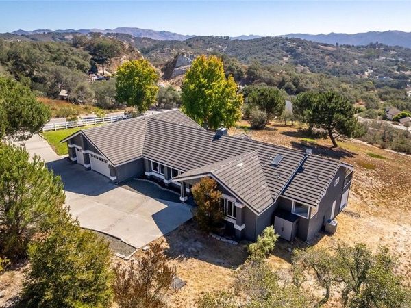 1075 Fox Canyon Lane, Arroyo Grande, CA 93420