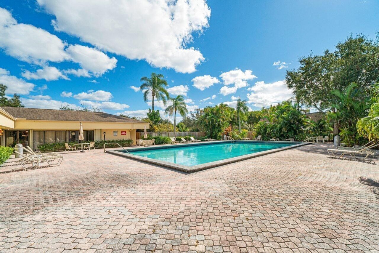 2929 SW 22nd Circle, Unit 32B, Delray Beach, FL 33445 Photo
