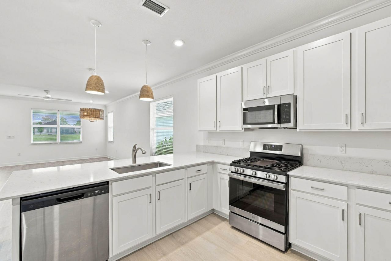 791 SE Woodbine Road, Port Saint Lucie, FL 34984 Photo