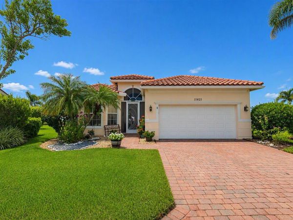 11621 SW Mountain Ash Circle, Port St. Lucie, FL 34987