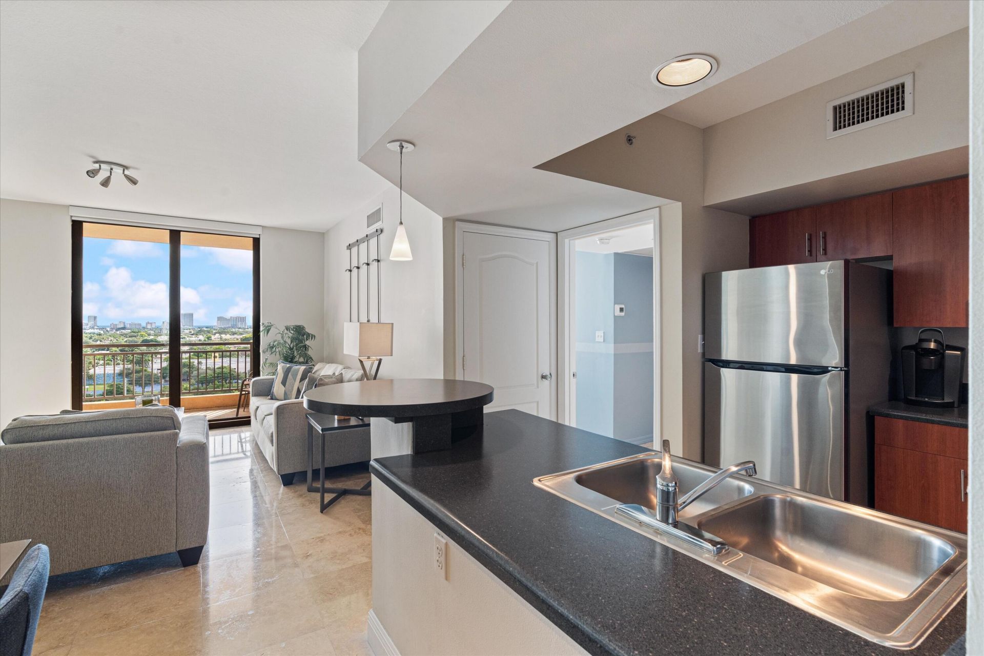 110 N Federal Highway, Unit 1214, Fort Lauderdale, FL 33301 Photo