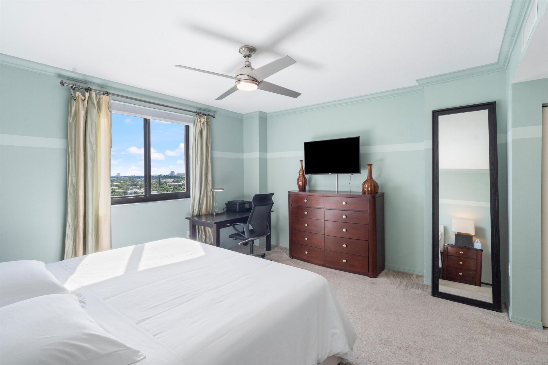110 N Federal Highway, Unit 1214, Fort Lauderdale, FL 33301 Photo