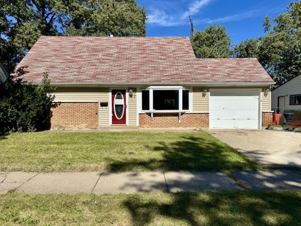 412 Winnebago Street , Park Forest, IL 60466