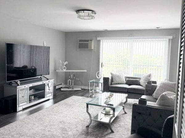 5506 Lincoln Avenue , Unit 516, Morton Grove, IL 60053
