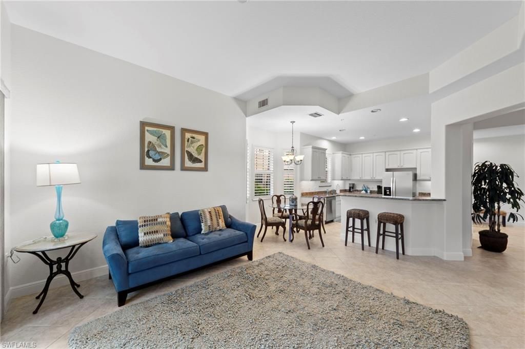 3142 Aviamar Cir , Unit 2104, Naples, FL 34114 Photo