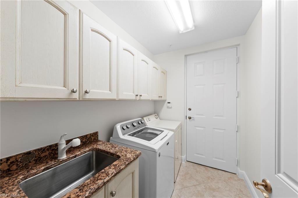 3142 Aviamar Cir , Unit 2104, Naples, FL 34114 Photo