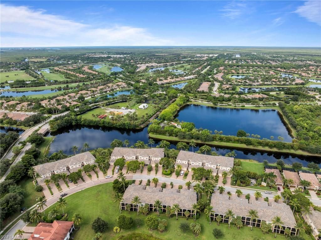 3142 Aviamar Cir , Unit 2104, Naples, FL 34114 Photo