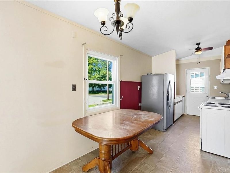 1006 N Scott Street, New Carlisle, OH 45344 Photo 7