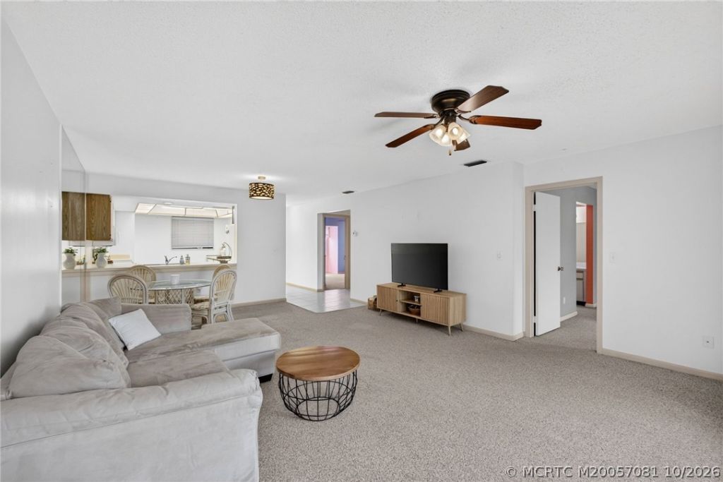 1831 SW Palm City Road, Unit C402, Stuart, FL 34994 Photo