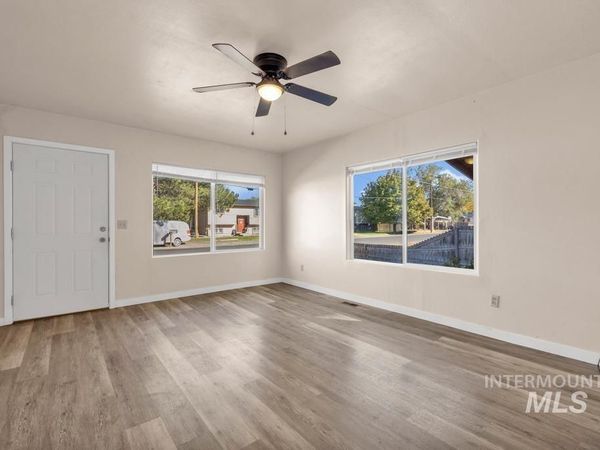 553 Quincy Street, Twin Falls, ID 83301
