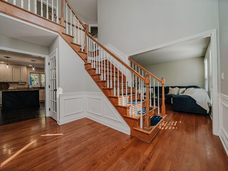 656 Bay Drive, Westerville, OH 43082 Photo 8